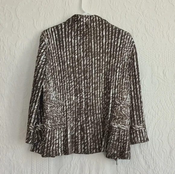 Chico's Julianne Jacket Zip Up Stretchy Boho Lightweight Sexy Shiny Mesh Animal - Picture 11 of 12